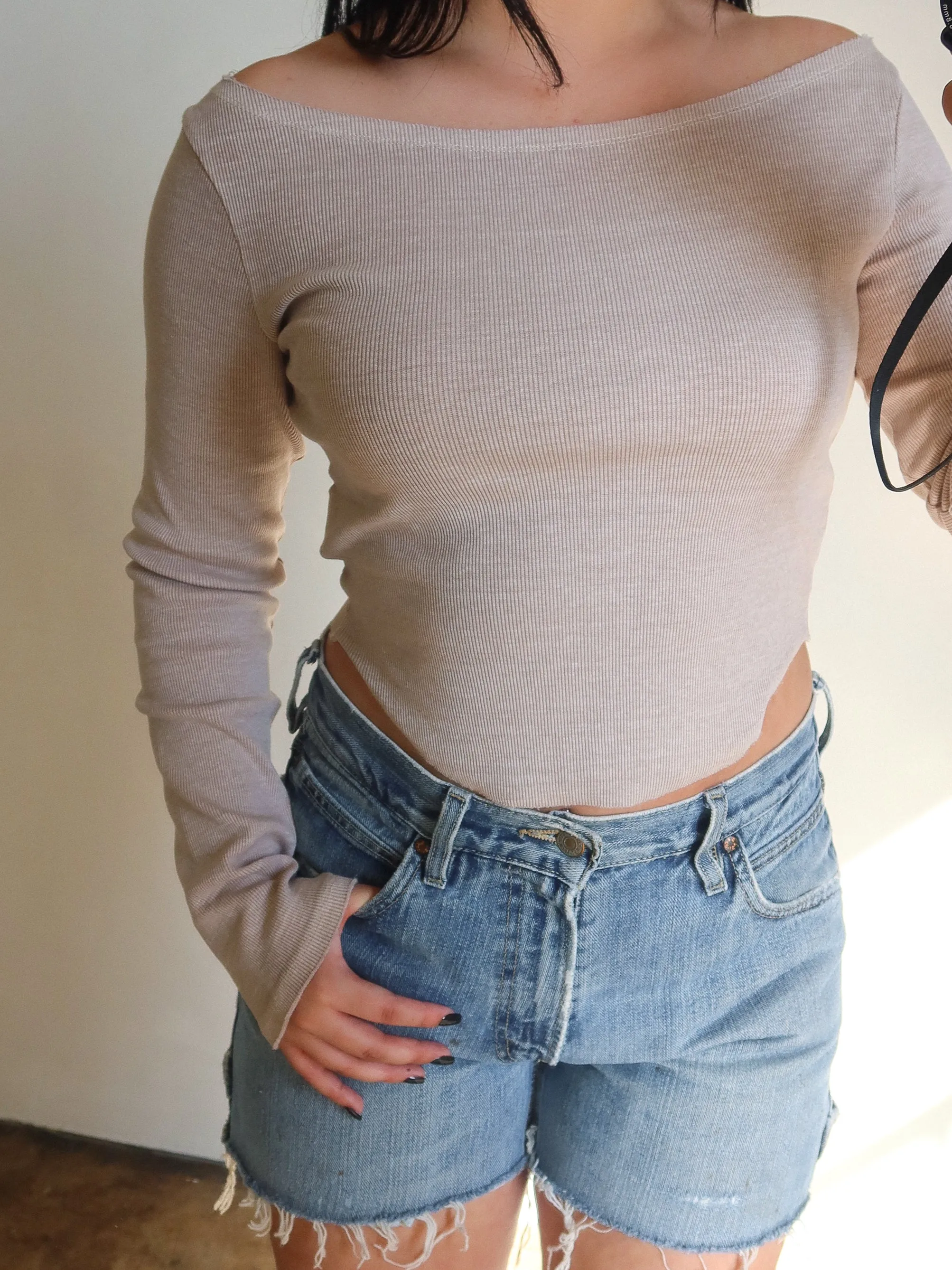 Adalyn Long Sleeve (Taupe)