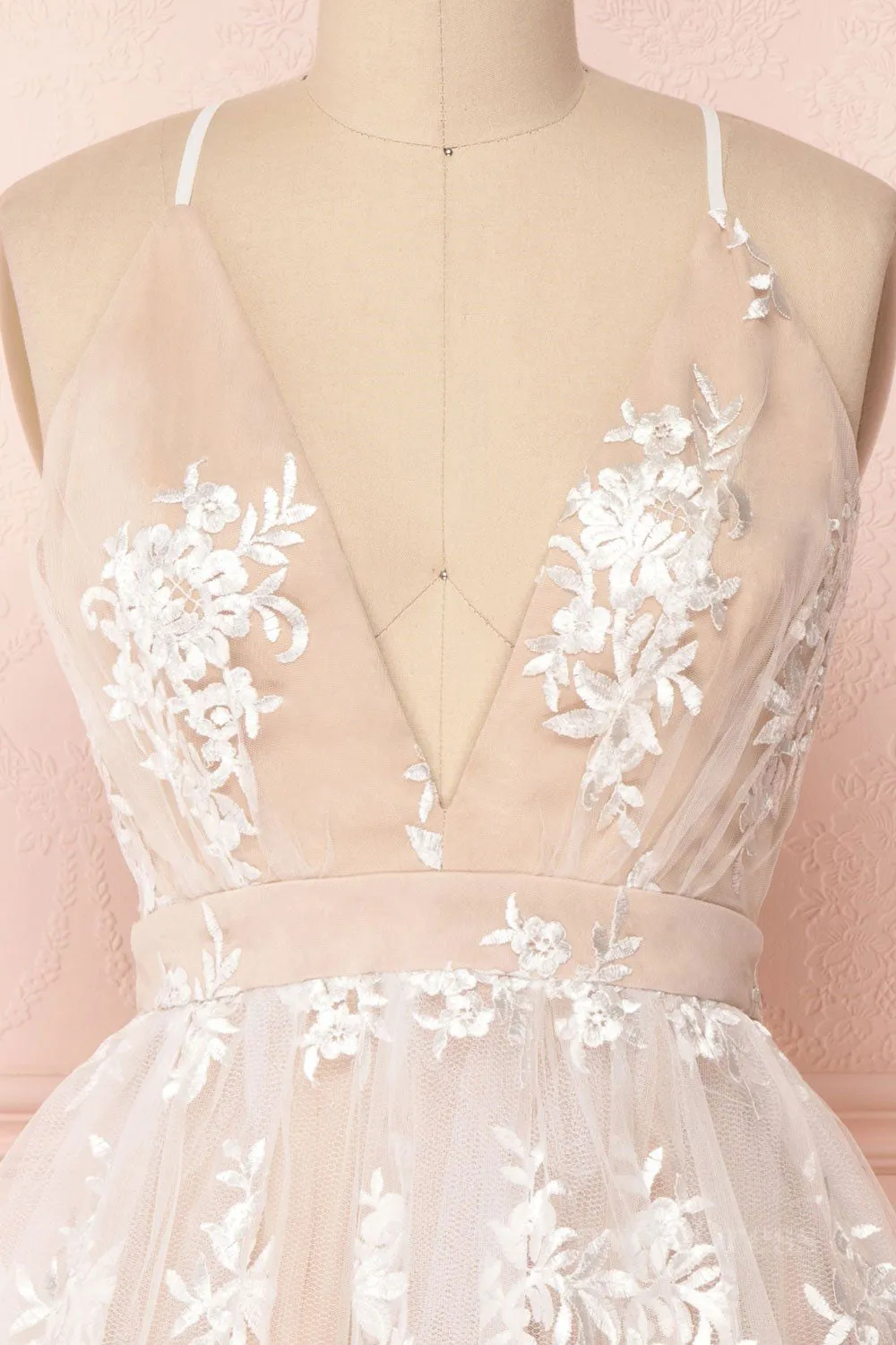 kamahe Champagne v neck tulle lace short prom dress champagne tulle bridesmaid dress