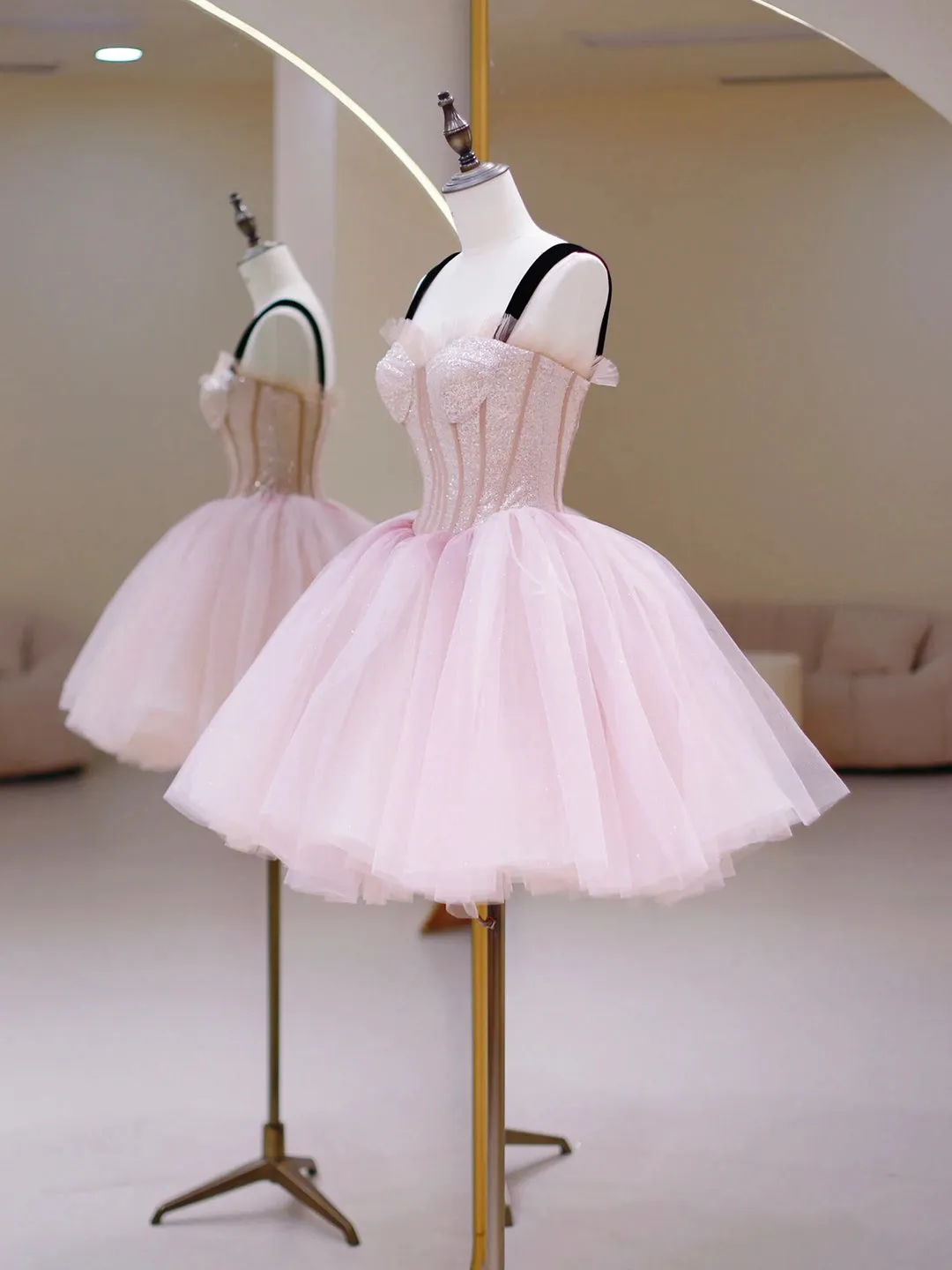 Pink Tulle Sequins Sweetheart Short Prom Dress Pink Straps Party Dress