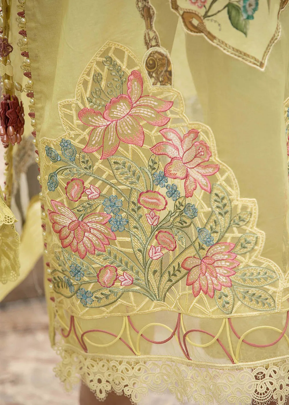 Printed Lawn Suit - Maria B - M.Prints Eid Collection 2023 - MPT-1806-A