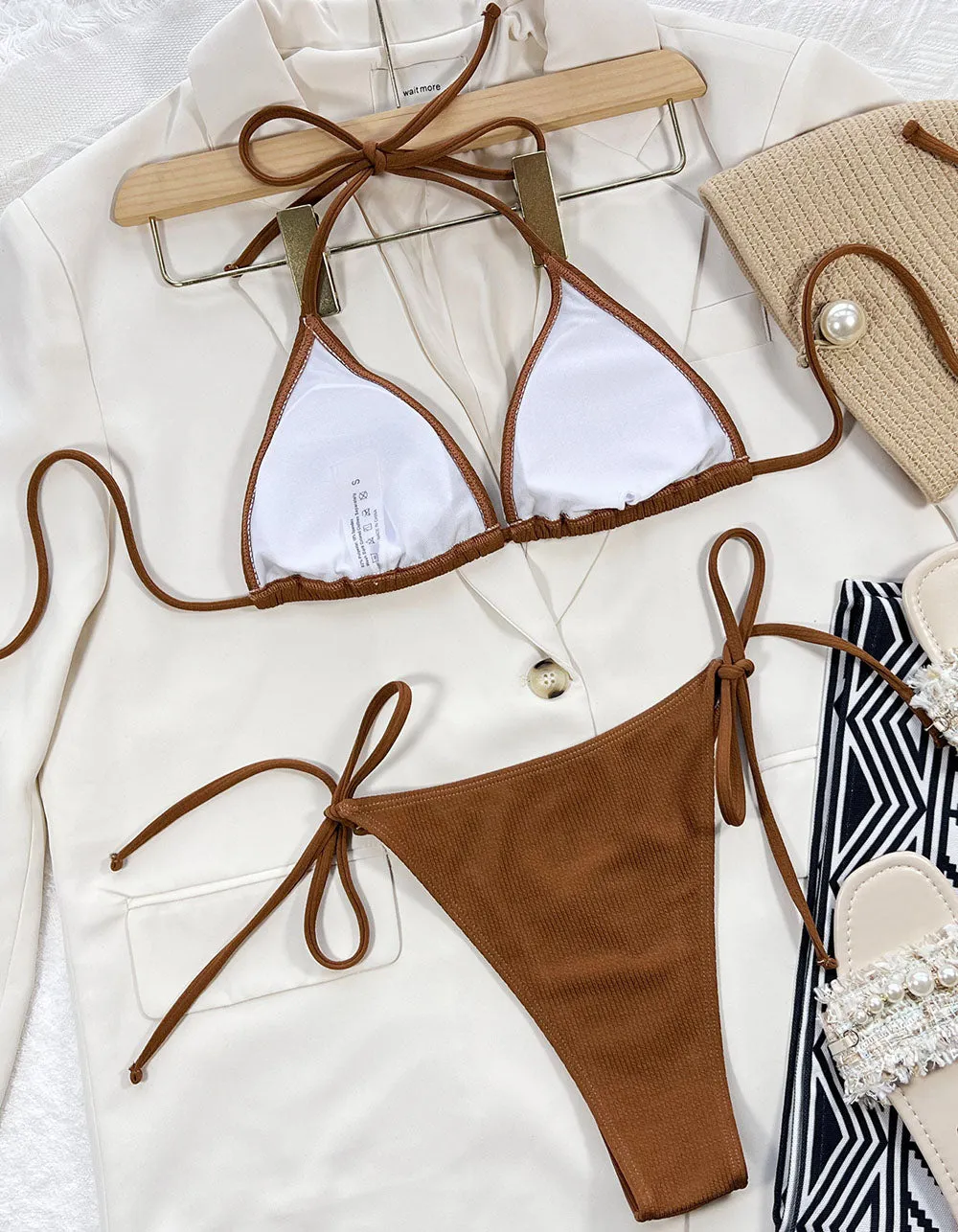 Solid-color Halter Tie Side Backless Thongs Tie-Two-piece Bikini Swimwear Sets