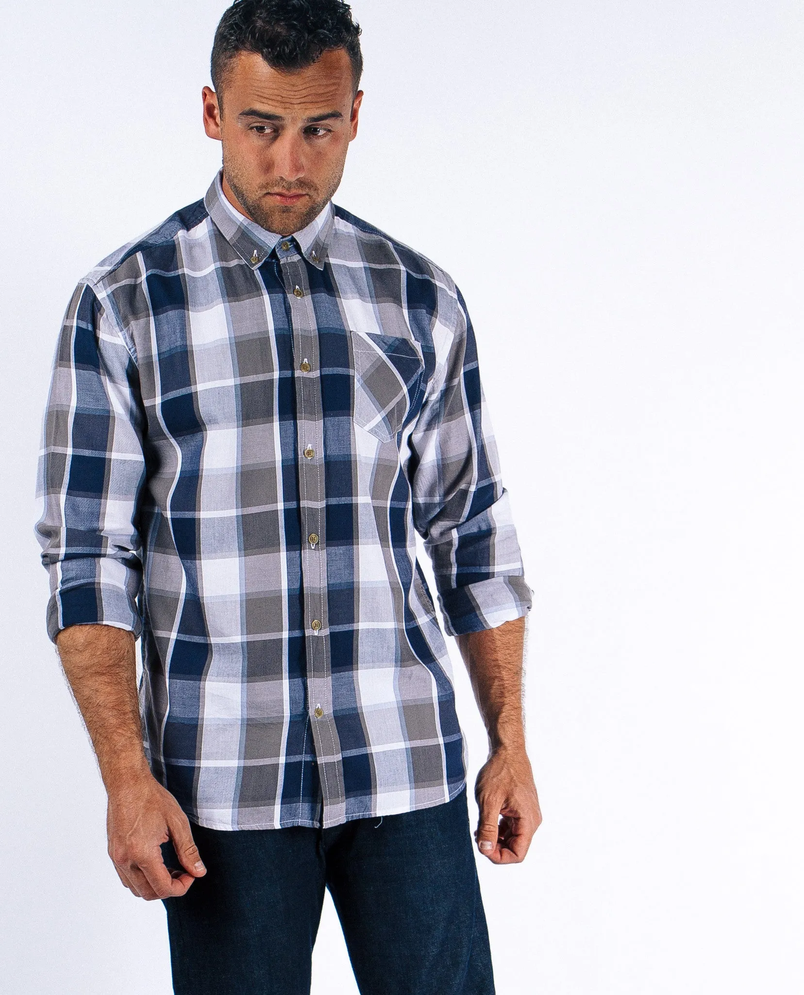 Statement Plaid Buttonup